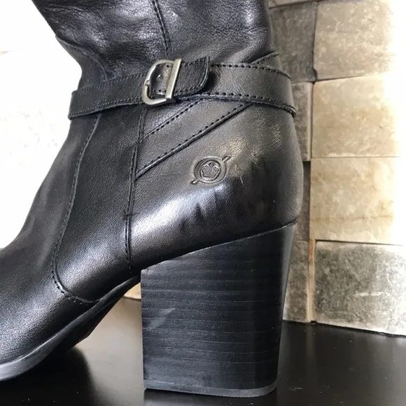Born Esla Black Leather Boots