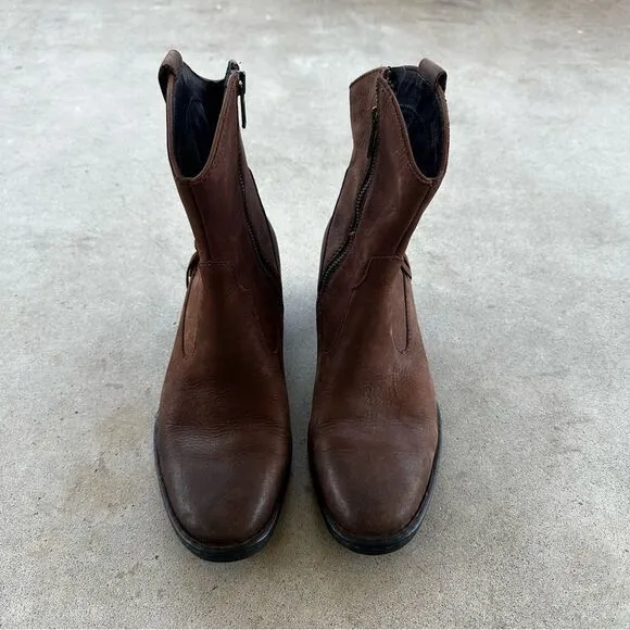 Born Karin Brown Leather Western Cowboy Ankle Boots Women’s Sz 7.5