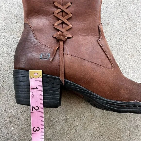 Born Karin Brown Leather Western Cowboy Ankle Boots Women’s Sz 7.5