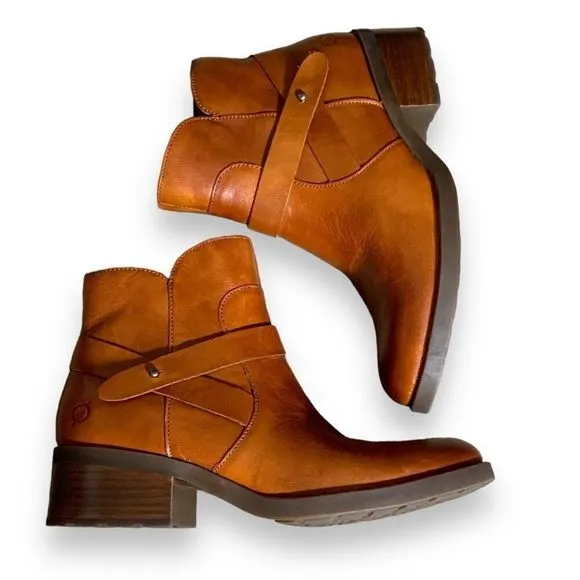 Born Tori Ankle Boots Brown Ankle Strap Detail Leather Side Zip Size 9.5