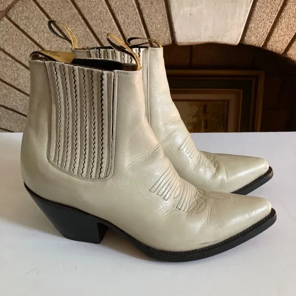 Botas Jaca Cream Color Ankle Cowboy Boots Women’s Size 8