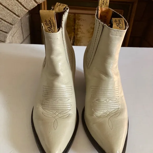 Botas Jaca Cream Color Ankle Cowboy Boots Women’s Size 8