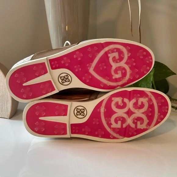 Brand New G/FORE Women's Quilted Gallivanter in Rose Gold size 7