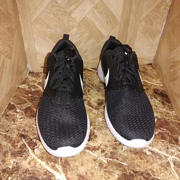 Brand NEW Nike men's 2021 Roshe G Golf. Fashion shoes black size 13  757