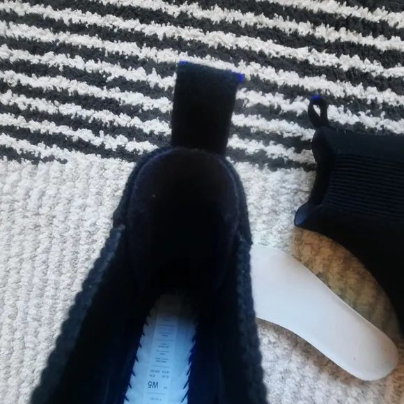 Brand new Rothy's ankle boots