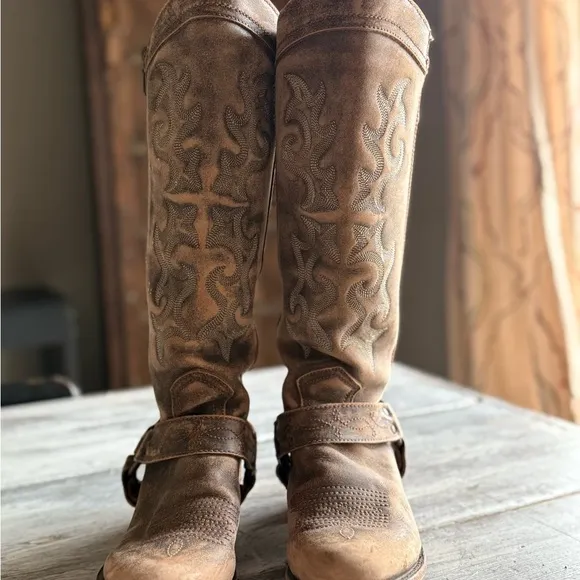 Brown Leather Cowgirl Knee-High Boots- fantastic condition Liberty Black Lote