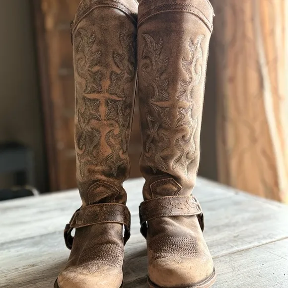 Brown Leather Cowgirl Knee-High Boots- fantastic condition Liberty Black Lote