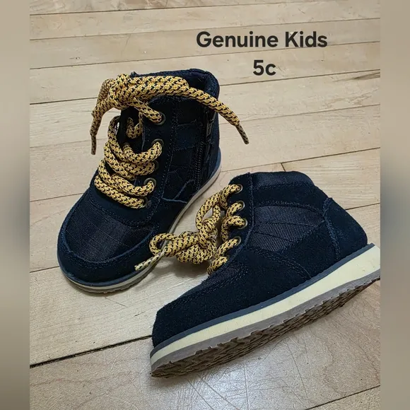 Bundle - 5 Pairs Of 5c Shoes!