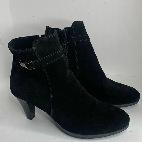C La Canadienne black suede heeled ankle boots