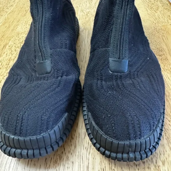 Camper Pix Black Ankle Boots size 43