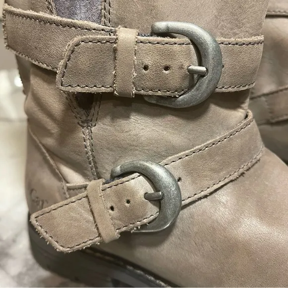 Caterpillar CAT Footwear Realist Strap Women's Motorcycle Boots Size 7 Wide