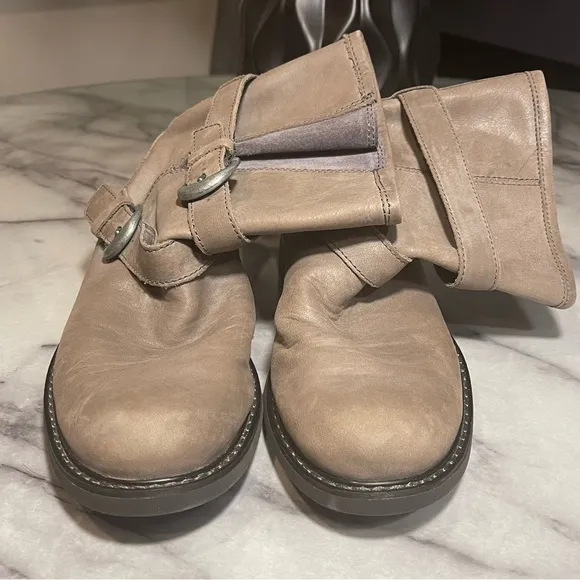 Caterpillar CAT Footwear Realist Strap Women's Motorcycle Boots Size 7 Wide