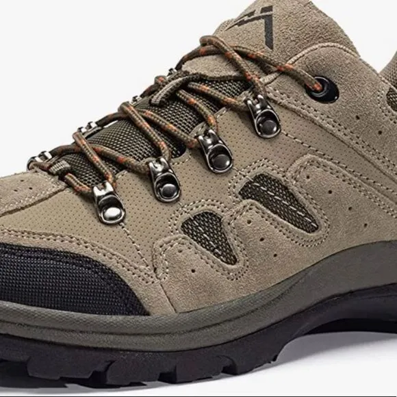 CC-Los Men’s hiking brown and tan waterproof shoes..  NWT