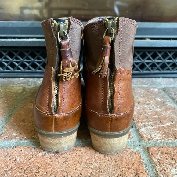 Chaco Cataluna Mid Bootie Boot Brown Leather zip up Size 8 EU 39
