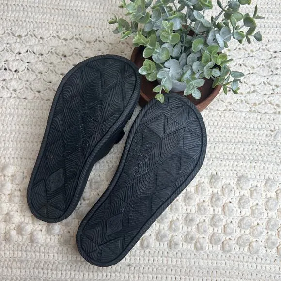 CHACO Men's Size US 9 Chillos Slide Summer Sandal Shoes Adjustable Strap Black