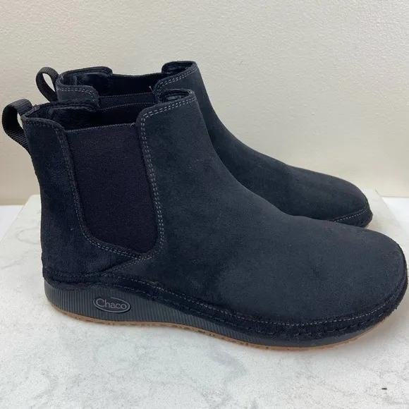 Chaco Paonia Suede Chelsea Boots Pull On Black - Women's
