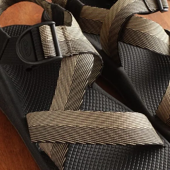 Chaco Sandals Mens Size 13 BLK Beige Mega Z Cloud Wide Strap Hiking Adjustable