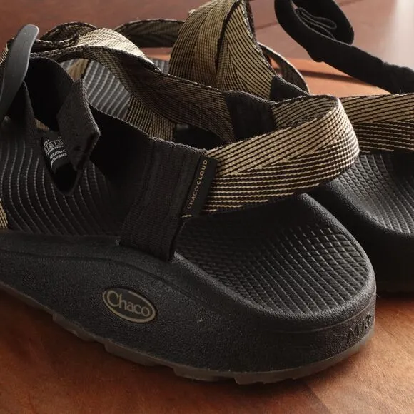 Chaco Sandals Mens Size 13 BLK Beige Mega Z Cloud Wide Strap Hiking Adjustable