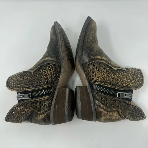Circle G Corral Ankle Boots
