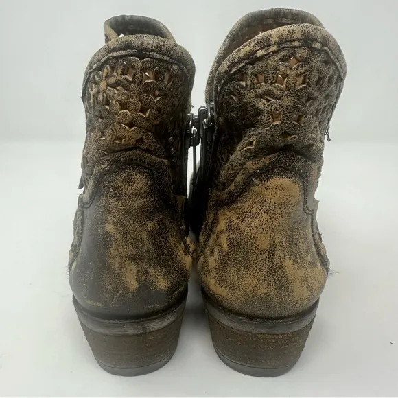 Circle G Corral Ankle Boots