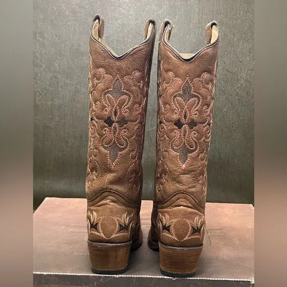 Circle H Brown Distressed Bone Dragon Embroidered Western Leather Boots Size 6.5