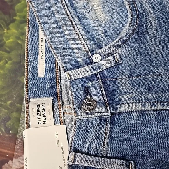 Citizens of Humanity Distressed Skinny Jeans Size 23 NWT