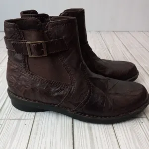 Clarks Bendables Leather Ankle Boots