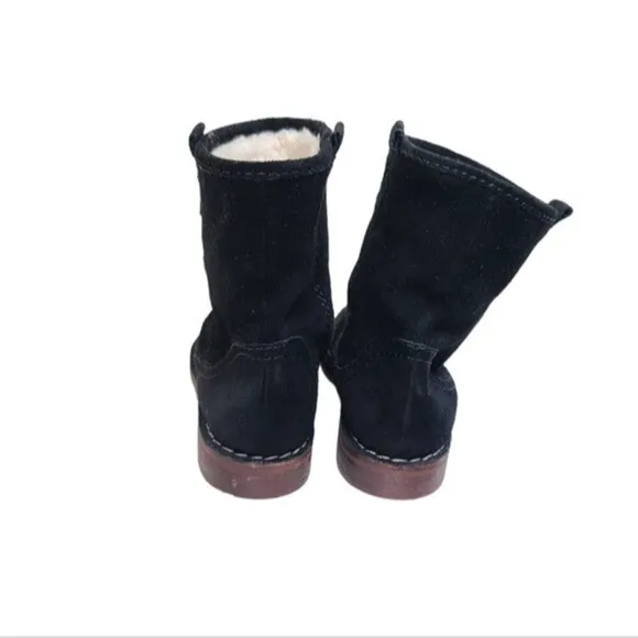 Clarks Black Wool Fur Boots 8