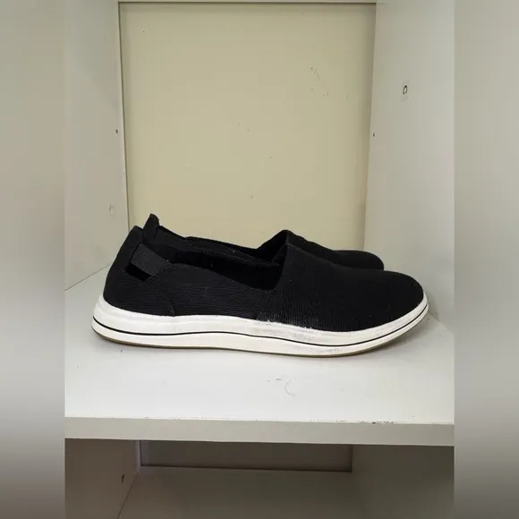 Clarks Cloudstepper Breeze Step women’s size 6 black white