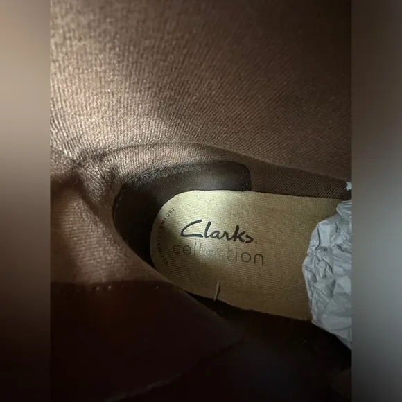 Clarks Collection Brown Suede Knee High Boots 1.5” Heel Women’s Size 6M
