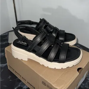 Clarks Collection Leather Sandals Coast Shine Gladiator Shoes Size 9.5 AUTHENTIC