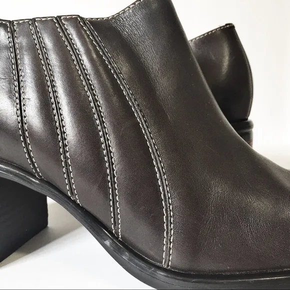 Clarks Dark Brown Leather Ankle Boots Booties