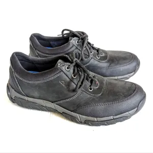 CLARKS Men's Grove Edge Waterproof Oxford Shoes Black leather hiking shoes
