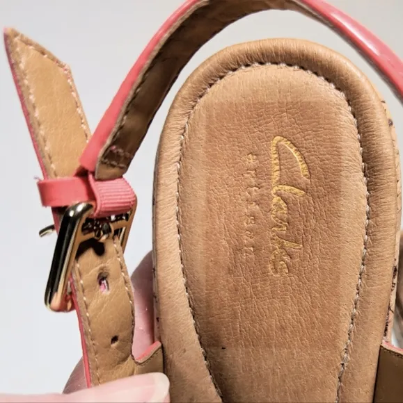 Clarks Orlena Currant Patent Leather Cork Wedge Sandal Sling Back Coral 6.5 NWOT