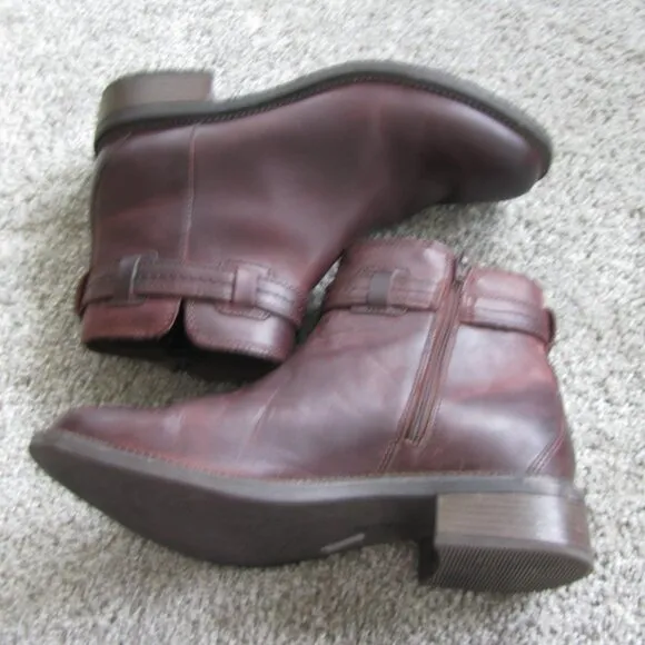 Clarks red leather ankle boots 9.5