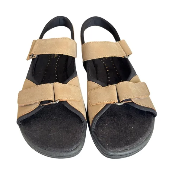 Clarks Springers Sandals Womens Shoe Size 7.5 Slingback Adjustable