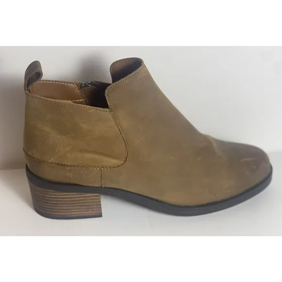 Clarks Womens Memi Zip Leather Ankle Boots Dark Tan Sz 10 Medium 2” Heel