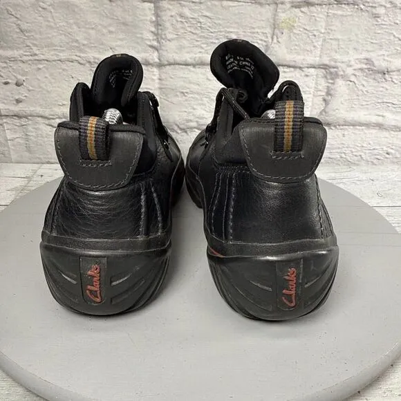 Clark’s muckers waterproof black leather rubber Women Sz 8 muck sneaker shoes