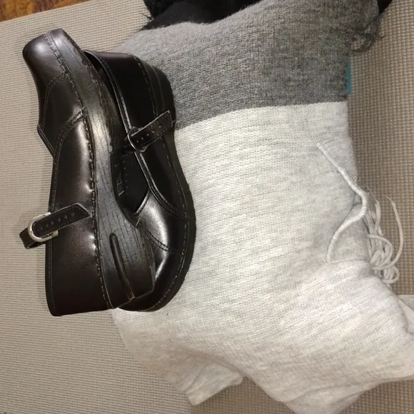 Classic Black Kids Mary Jane Shoes