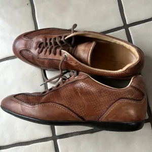 Club Santoni shoes