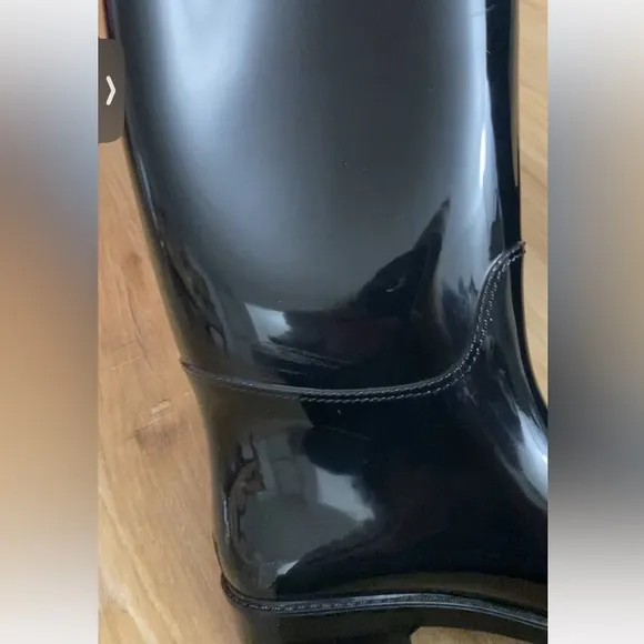 ❤️🥰Coach April Showers Bring May Flowers Talia Tall Shiny Black Gold Rain Boots