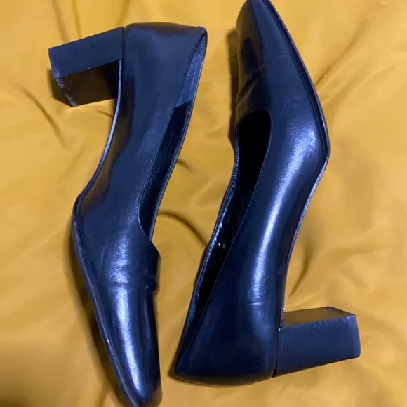 Coach Black Leather Heels, Made in Italy / Size 7 1/2
