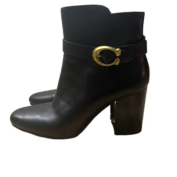 COACH Delaney Signature Buckle Bootie Heel in Classic Black Leather Size 10