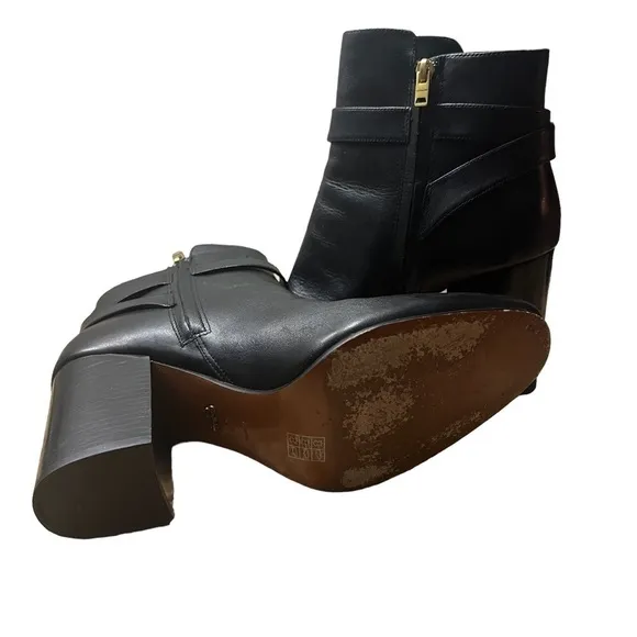 COACH Delaney Signature Buckle Bootie Heel in Classic Black Leather Size 10