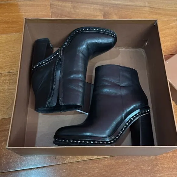 Coach Justina Black Ankle Boots Women's Beaded Chain Accents size 6.5