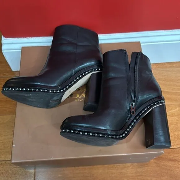 Coach Justina Black Ankle Boots Women's Beaded Chain Accents size 6.5