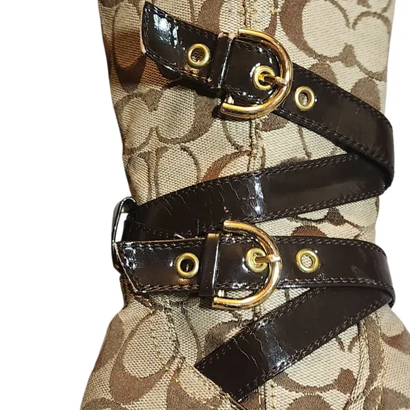 Coach Womens Boots Size 6 Beige and Brown