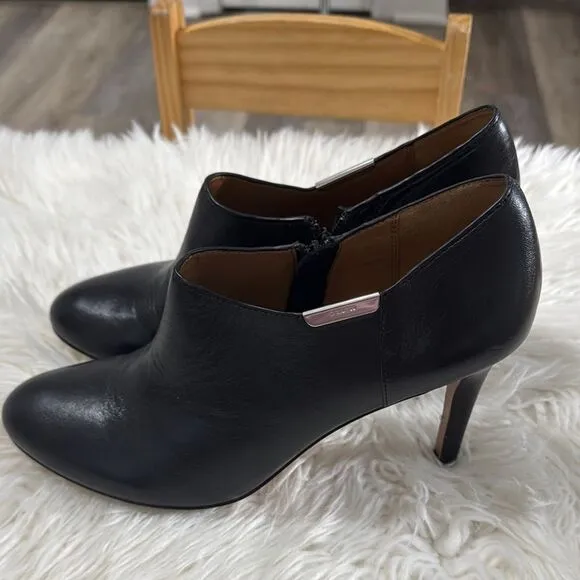 Coach Women's Black Leather Seneca Ankle Boots Size 10B