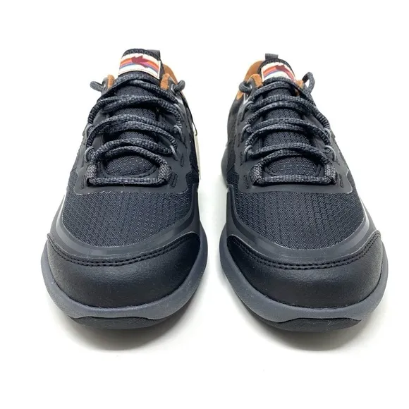 Cobb Hill WOMEN'S SKYLAR WATERPROOF LOW LACE-UP SNEAKER Black