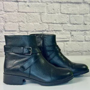 Cole Haan Manda Black Leather Ankle Boots – Size 7B